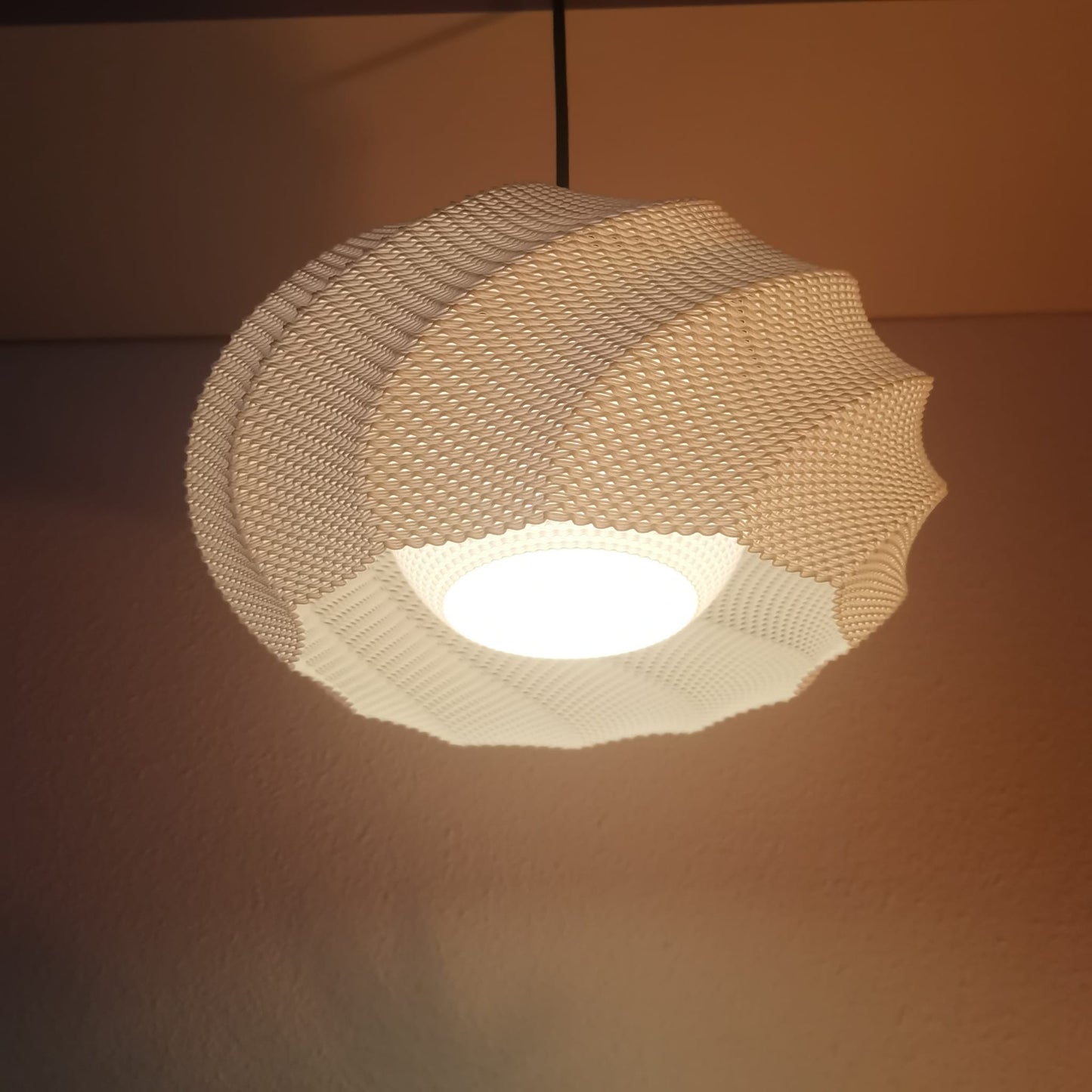 Twist Glow-3