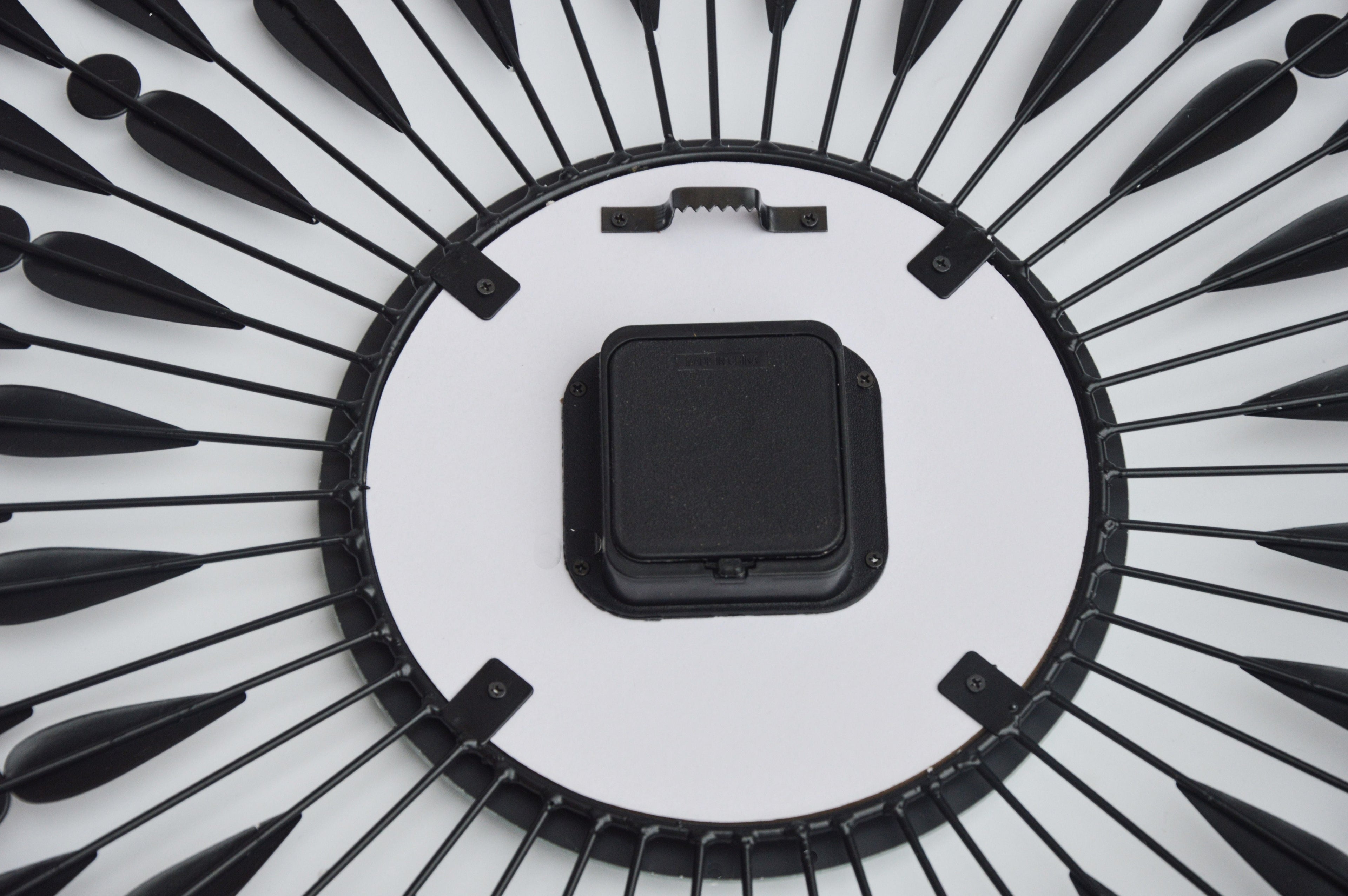 NNEDSZ Modern 3D Crystal Wall Clock Luxury Art Metal Round Home Decor-3