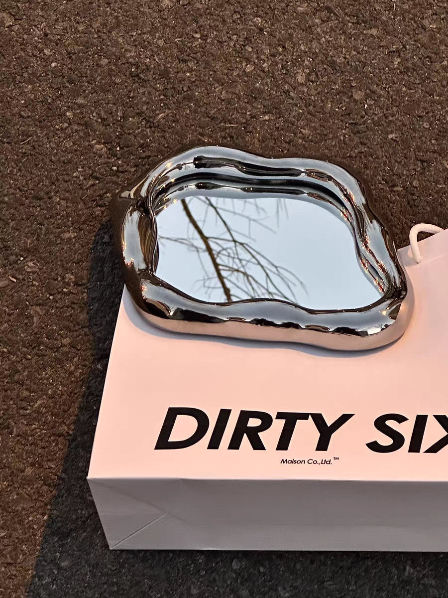 Wave Shaped Makeup Mirror-1