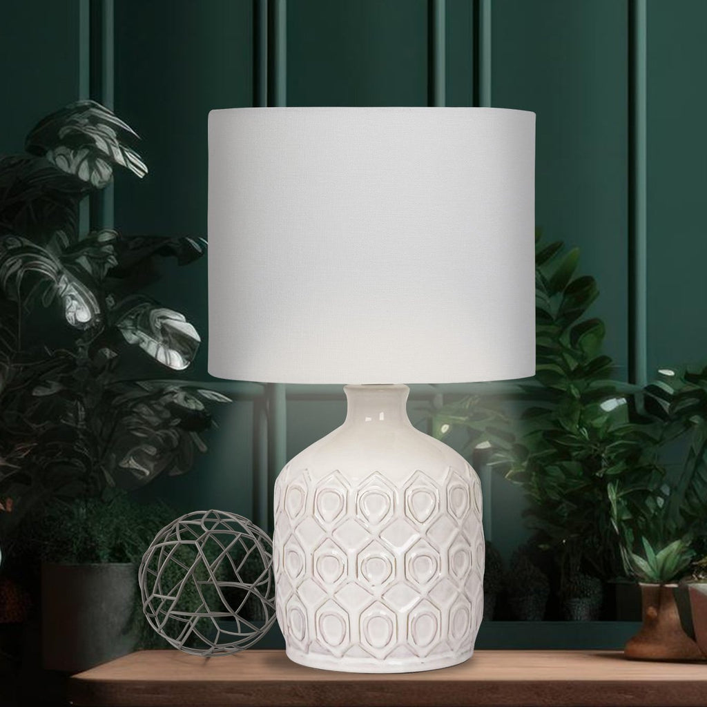 NNEDPE Ceramic Table Lamp in Cream