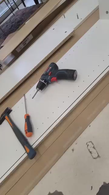 Service de montage et fixation d'un caisson ou colonne